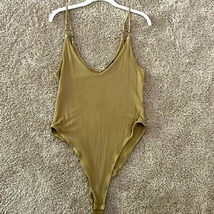 Green, V neckline body suit